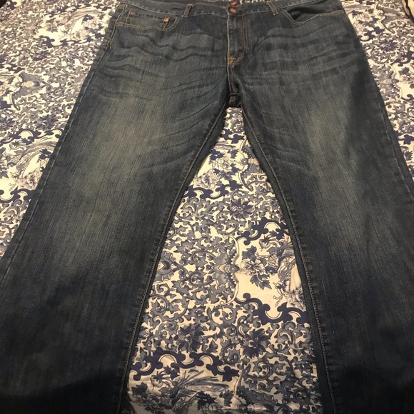 IZOD - Picture 1 of 1